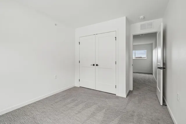 $2,700 | 10042 Diffley Court, Inver Grove Heights, MN 55077