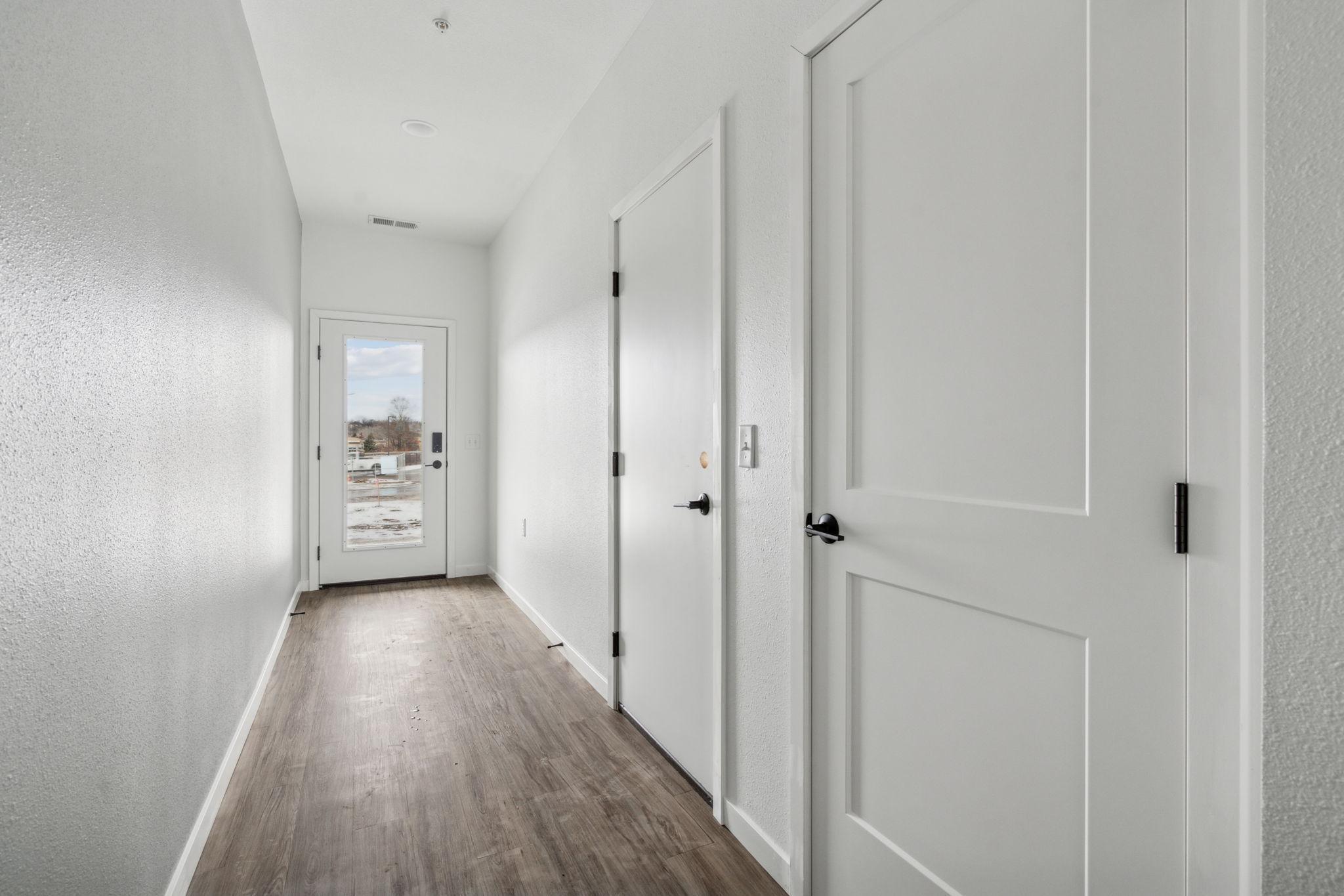 10042 Diffley Court Inver Grove Heights, MN 55077 - Photo 3 of 22