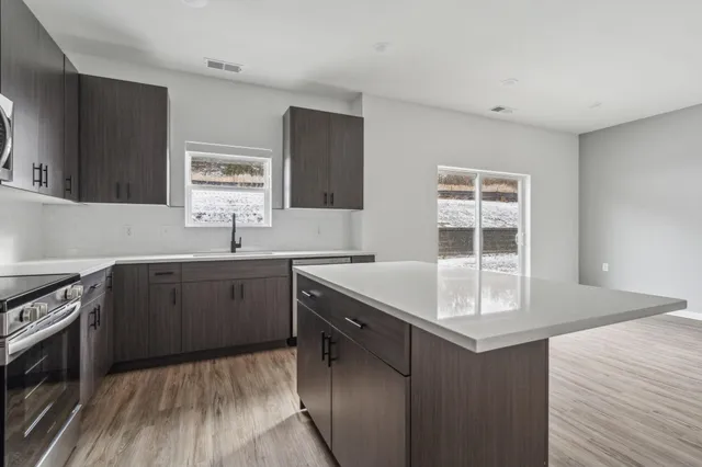 $2,700 | 10042 Diffley Court, Inver Grove Heights, MN 55077