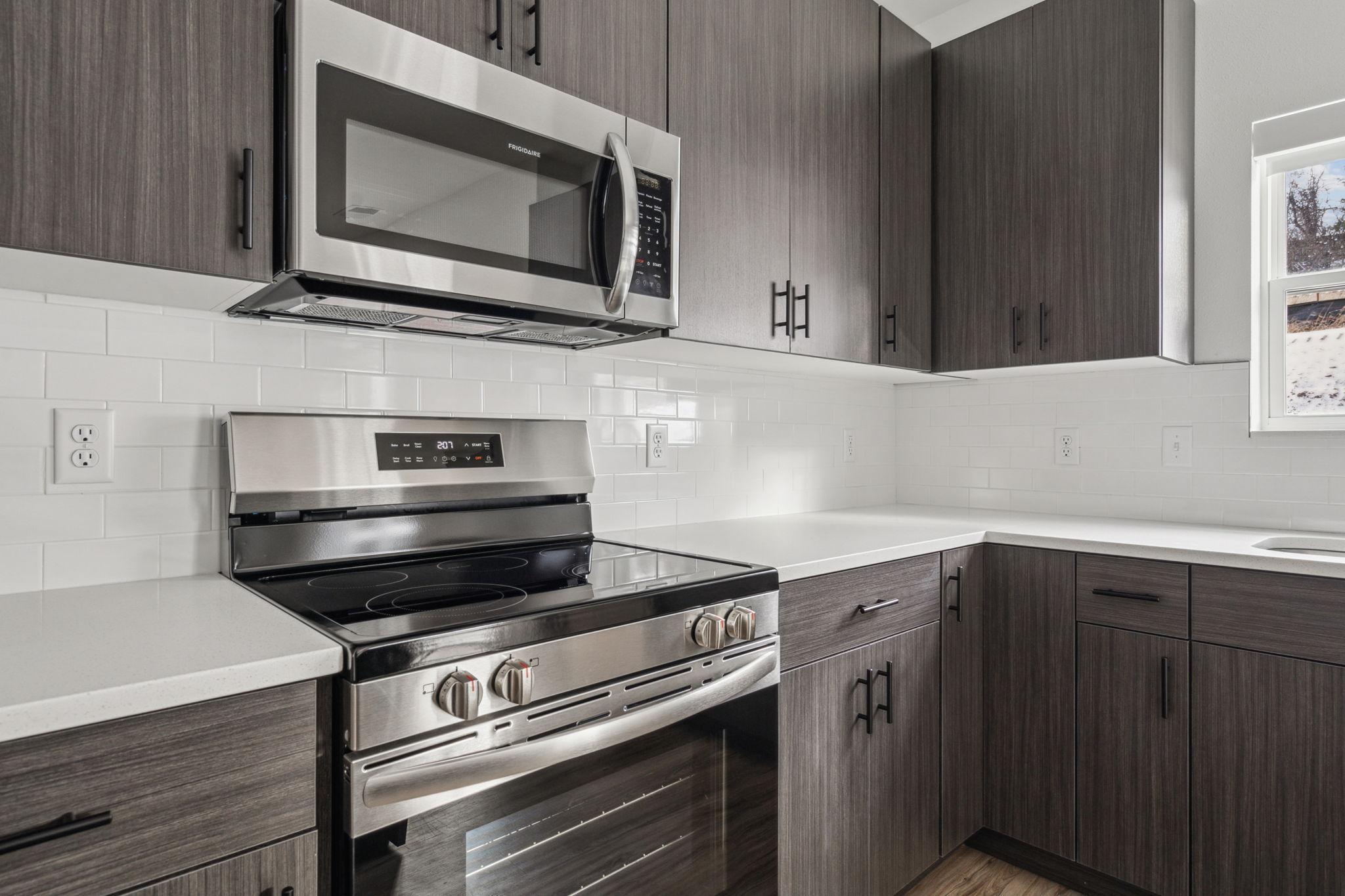 10042 Diffley Court Inver Grove Heights, MN 55077 - Photo 7 of 22