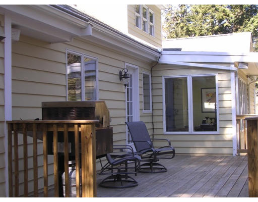 16 Ginn Road Winchester, MA 01890 - Photo 7 of 9
