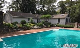 16 Suffolk Down, Shoreham