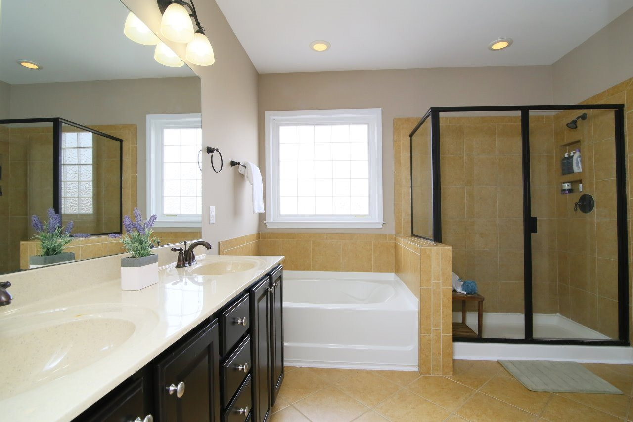 1205 Chapanoke Road Raleigh, NC 27603 - Photo 15 of 25 Master Bath/Spa