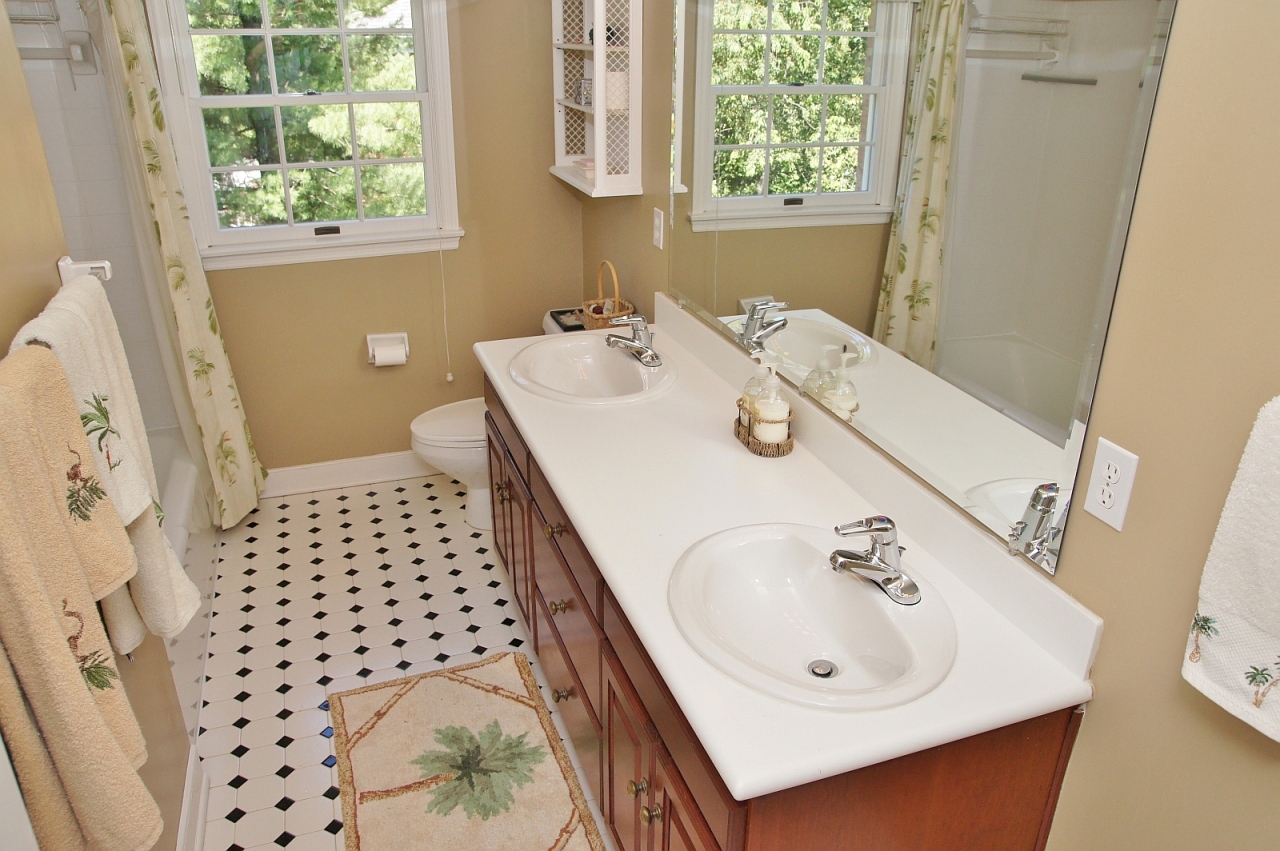 5360 Silver Fox Road Roanoke, VA 24018 - Photo 15 of 28 INTERIOR