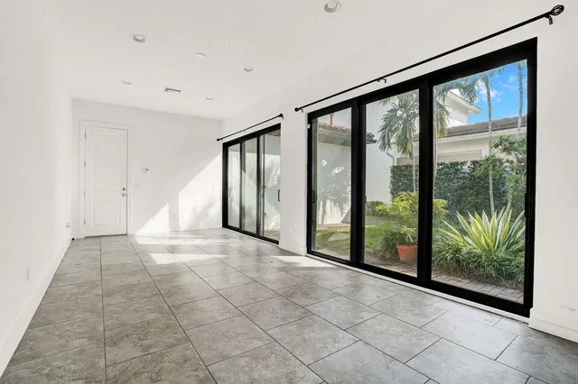 $7,500 | 13628 Dumont Road, Palm Beach Gardens, FL 33418