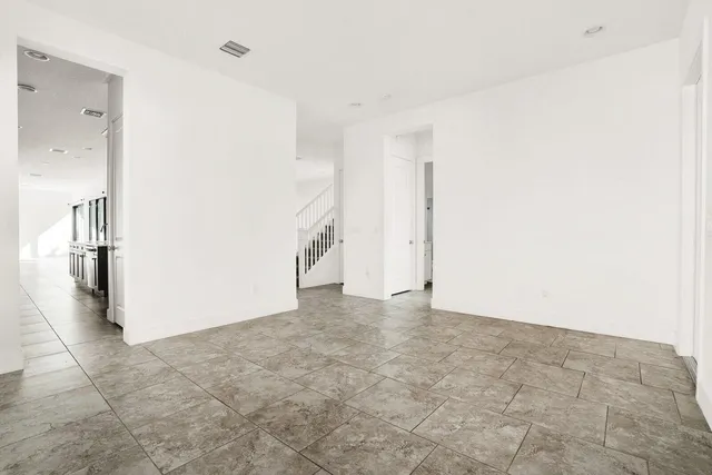 $7,500 | 13628 Dumont Road, Palm Beach Gardens, FL 33418