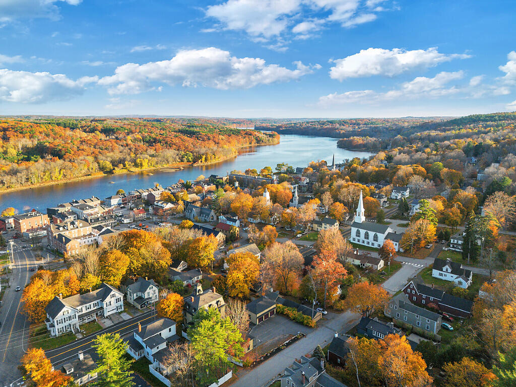 15 Middle Street, Unit 3 Hallowell, ME 04347 - Photo 46 of 57 54_DJI_0039_DxO_mls