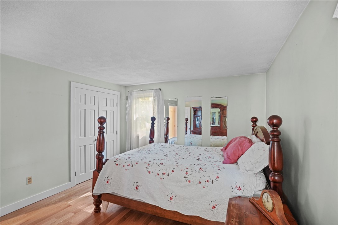 302 Old County Road Smithfield, RI 02917 - Photo 25 of 40