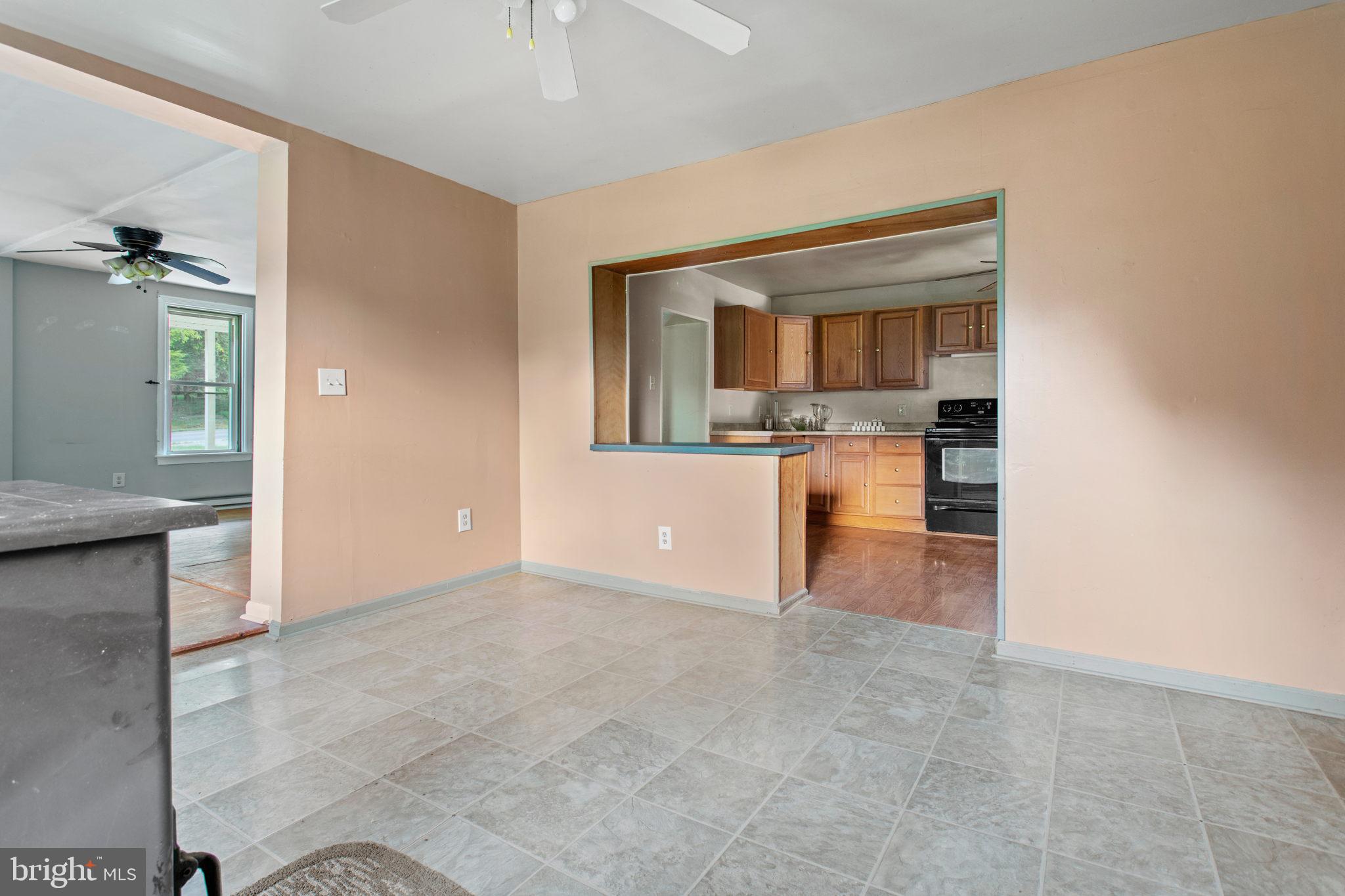 13943 Rockdale Road Clear Spring, MD 21722 - Photo 12 of 43 Gallery Image 12