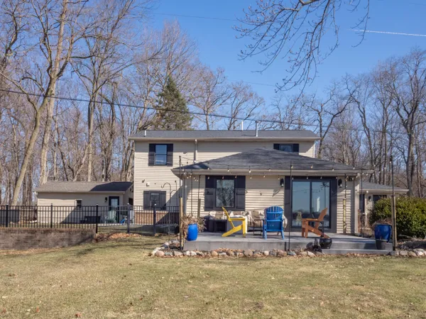$639,000 | 20070 Parkway Avenue, Three Rivers, MI 49093