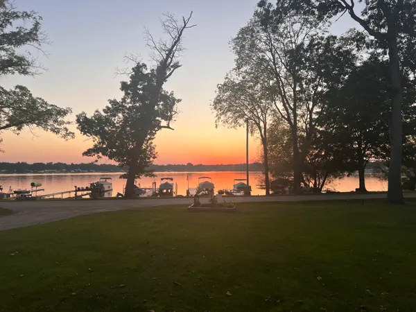 $615,000 | 20070 Parkway Avenue, Three Rivers, MI 49093