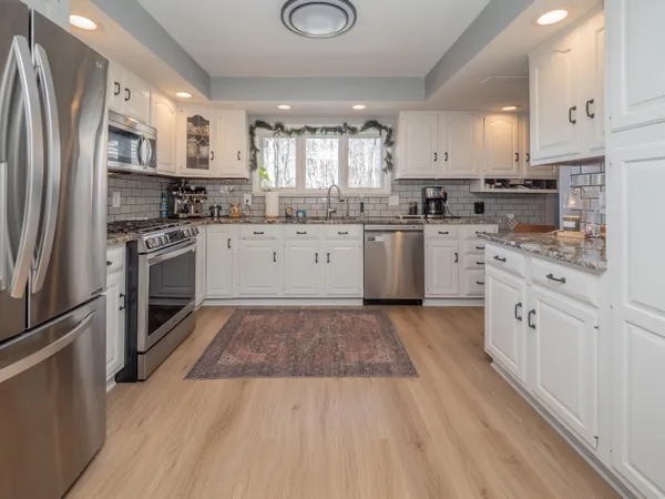 $615,000 | 20070 Parkway Avenue, Three Rivers, MI 49093