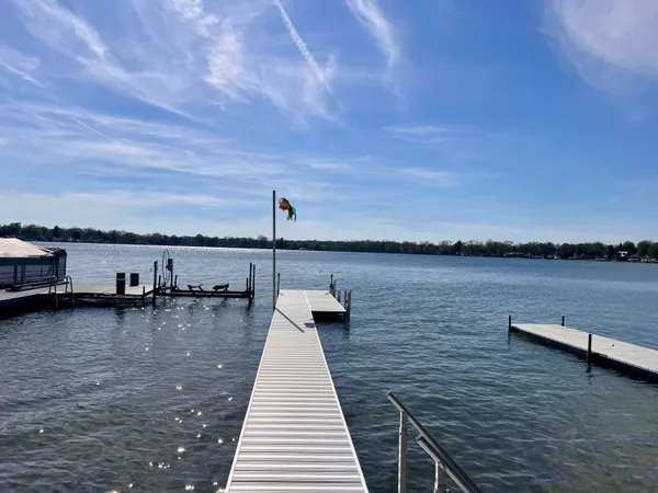 $615,000 | 20070 Parkway Avenue, Three Rivers, MI 49093