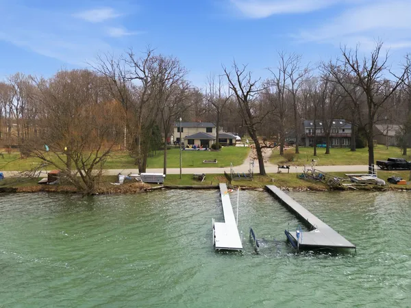 $615,000 | 20070 Parkway Avenue, Three Rivers, MI 49093