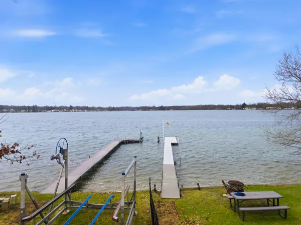 $629,000 | 20070 Parkway Avenue, Three Rivers, MI 49093