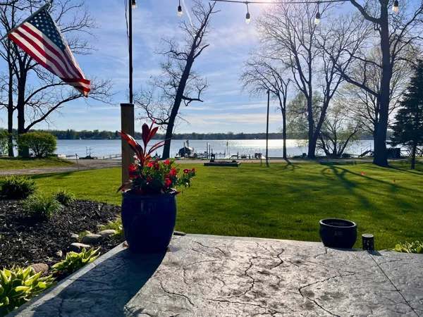 $615,000 | 20070 Parkway Avenue, Three Rivers, MI 49093