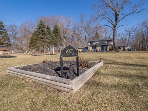 $639,000 | 20070 Parkway Avenue, Three Rivers, MI 49093