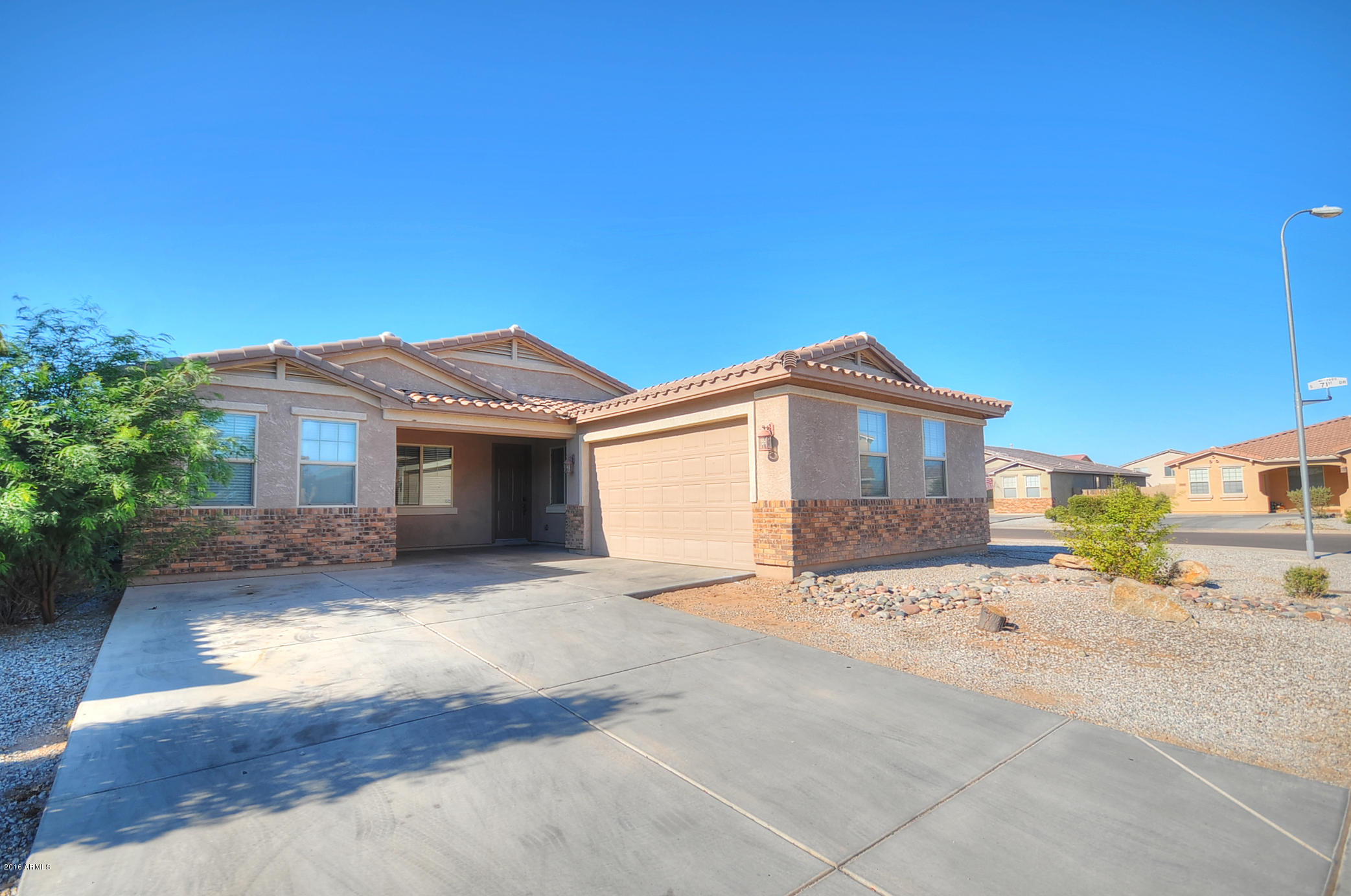 7118 West Carter Road Laveen, AZ 85339 - Photo 2 of 37 2 (1)