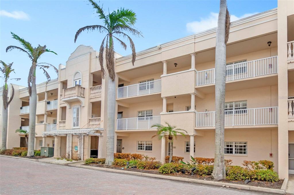 5970 Midnight Pass Road, Unit 177 Sarasota, FL 34242 - Photo 1 of 28