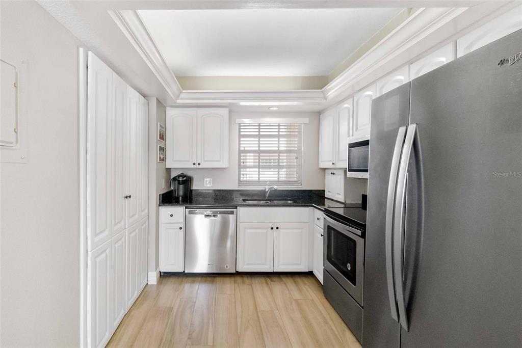 5970 Midnight Pass Road, Unit 177 Sarasota, FL 34242 - Photo 14 of 28