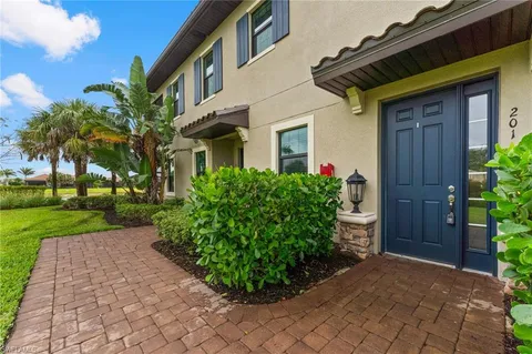 $599,000 | 15244 Zeno Way, Unit 201, Naples, FL 34114