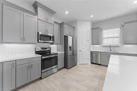 $599,000 | 15244 Zeno Way, Unit 201, Naples, FL 34114