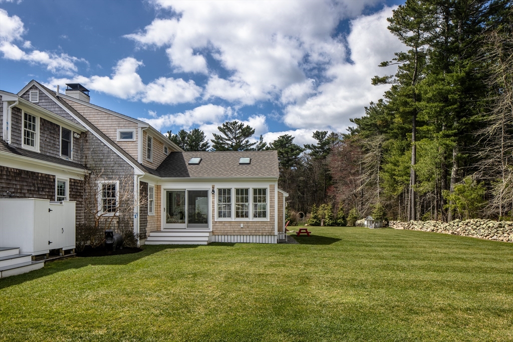 65 Olde Knoll Road Marion, MA 02738 - Photo 3 of 42