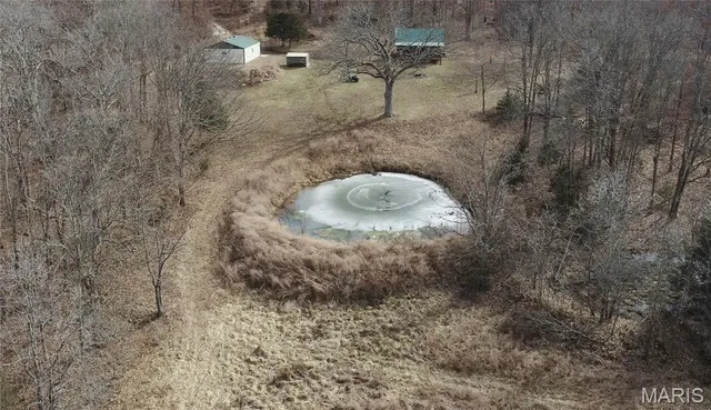 $475,000 | 1038 Mug Drive, Macks Creek, MO 65786