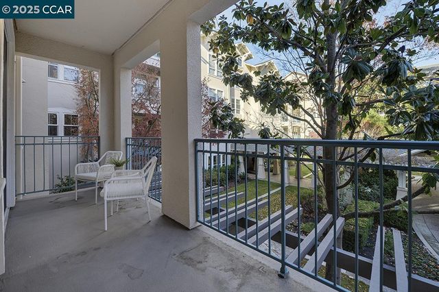 $438,000 | 1860 Tice Creek Drive, Unit 1239, Walnut Creek, CA 94595