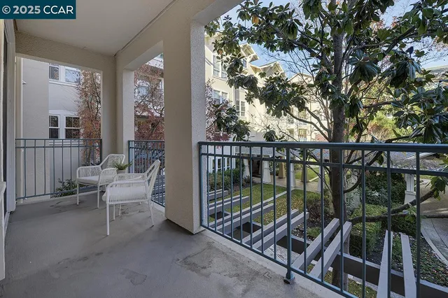 $438,000 | 1860 Tice Creek Drive, Unit 1239, Walnut Creek, CA 94595