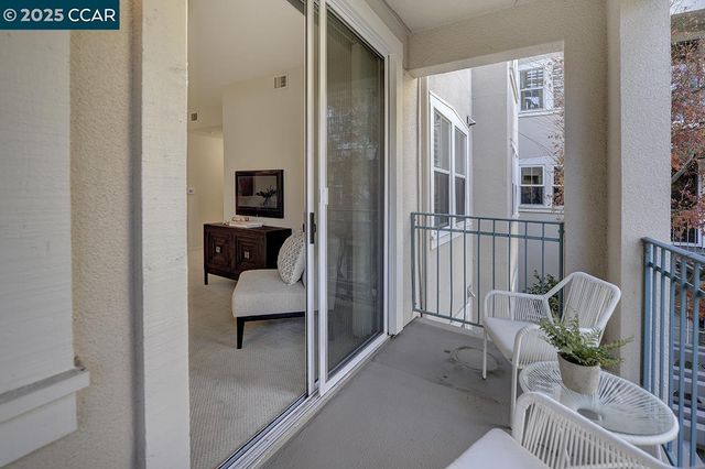 $438,000 | 1860 Tice Creek Drive, Unit 1239, Walnut Creek, CA 94595