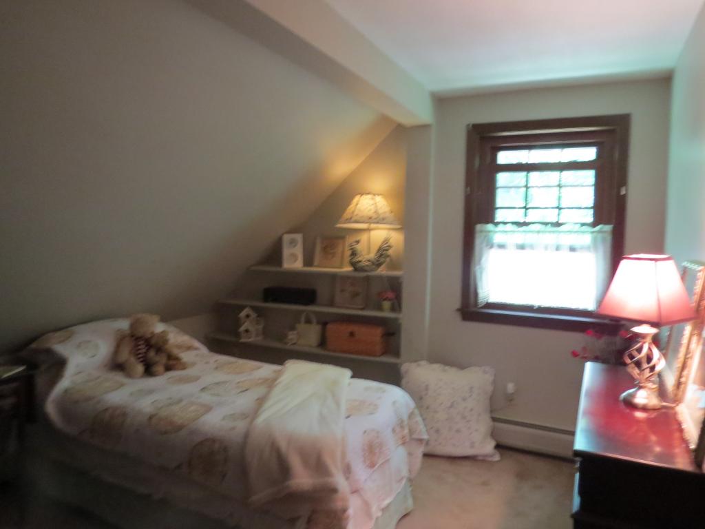 95 Hampstead Road Sandown, NH 03873 - Photo 12 of 16