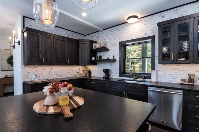 $2,499,000 | 46 Partridge Road, Ludlow, VT 05149