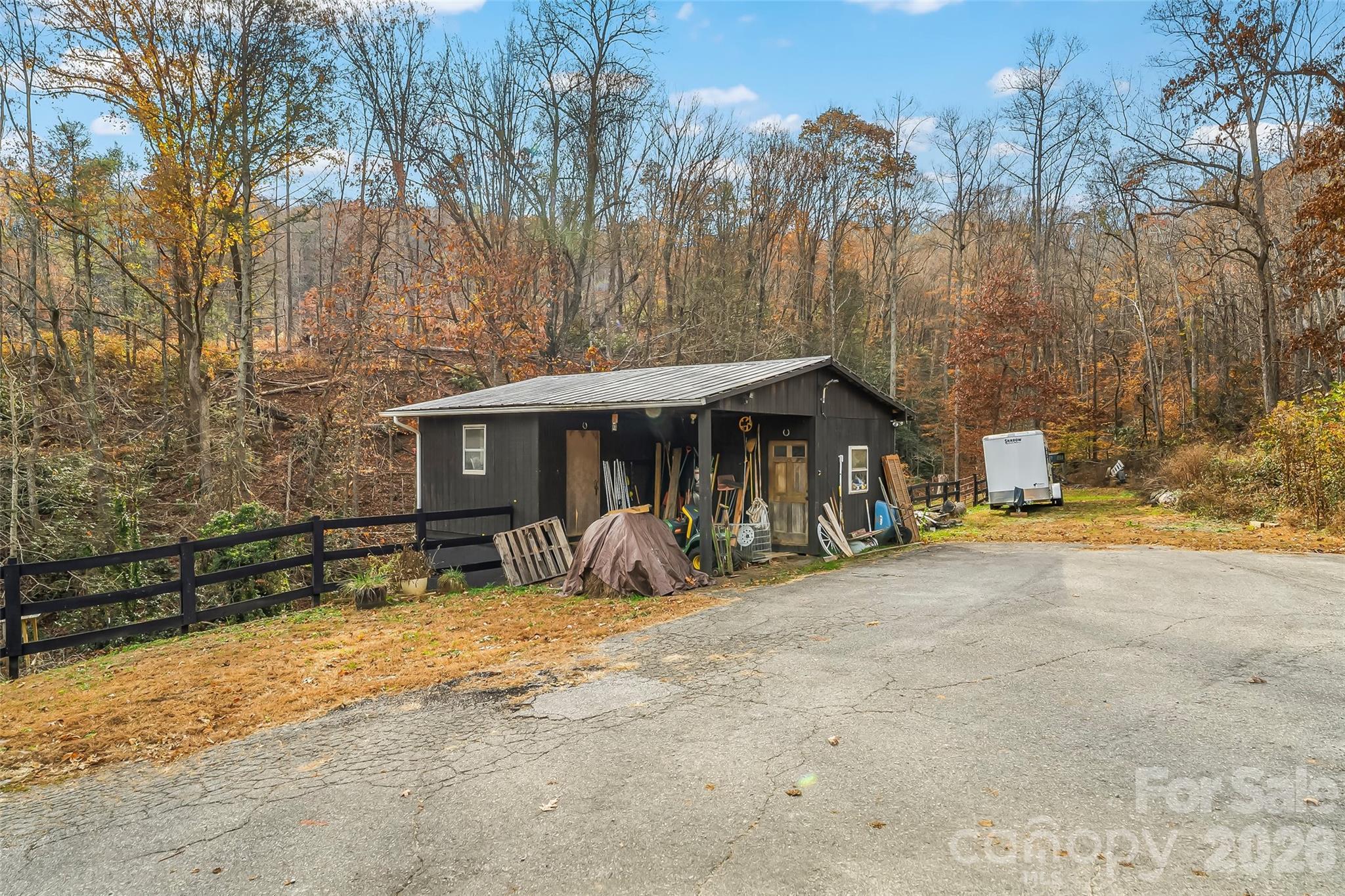 1654 Goose Creek Road Marion, NC 28752 - Photo 28 of 46