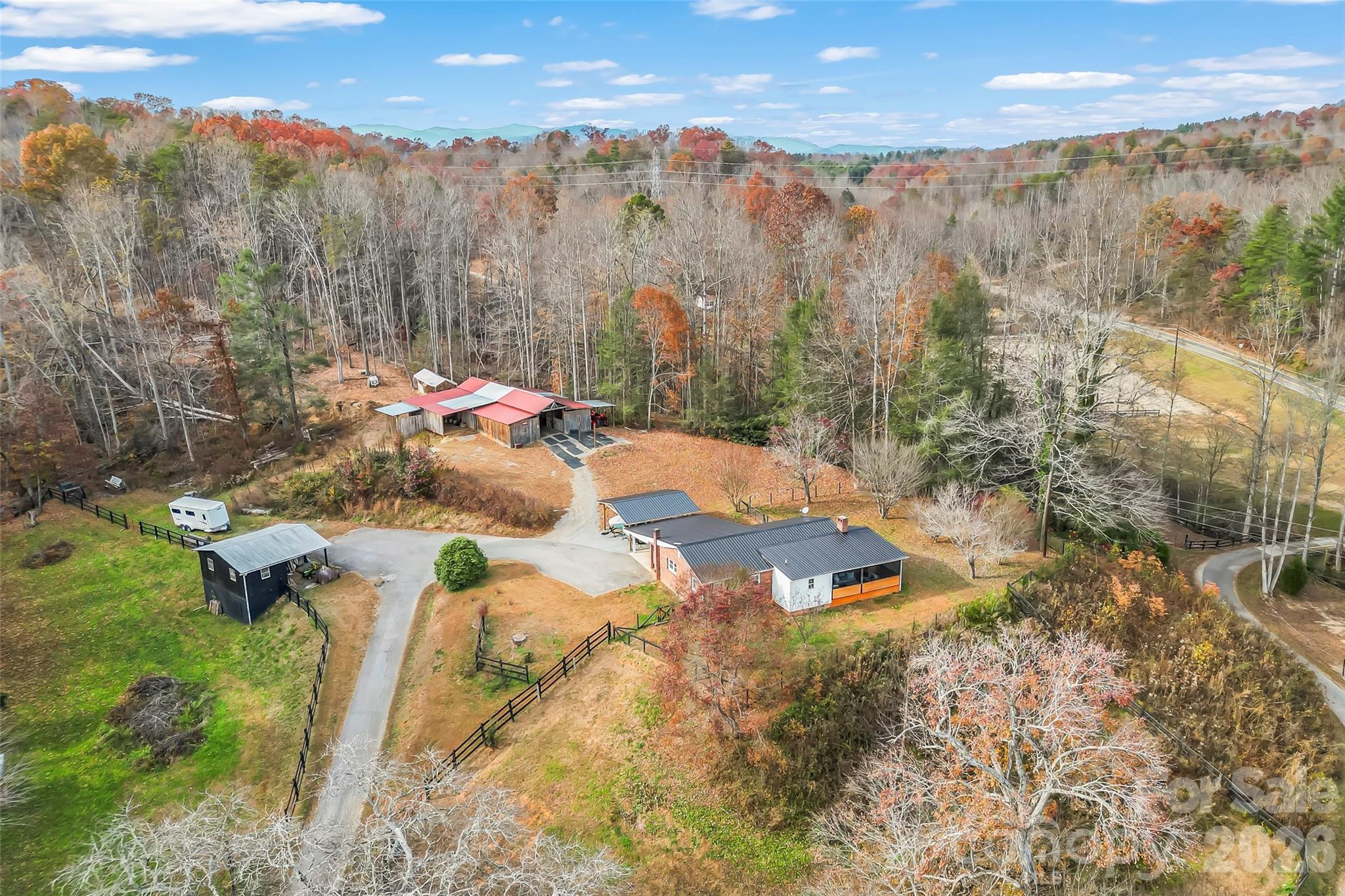 1654 Goose Creek Road Marion, NC 28752 - Photo 40 of 46