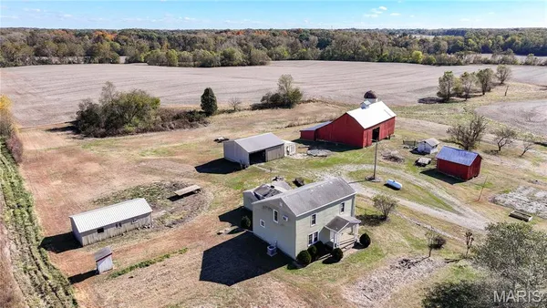 $305,000 | 15176 Lageman Road, Godfrey, IL 62035