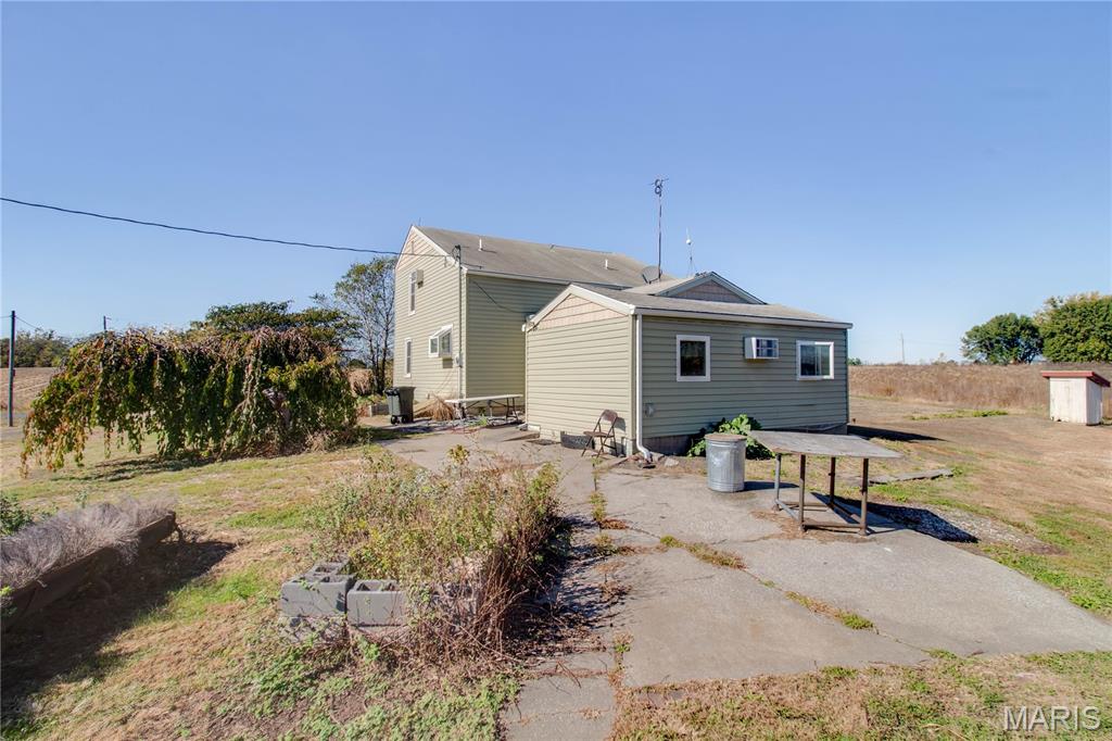 15176 Lageman Road Godfrey, IL 62035 - Photo 47 of 61