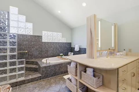 $3,600,000 | 70 Central Avenue, Los Gatos, CA 95030