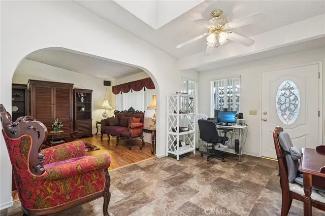 $386,000 | 1181 Oakmont Road, Unit 197H, Seal Beach, CA 90740