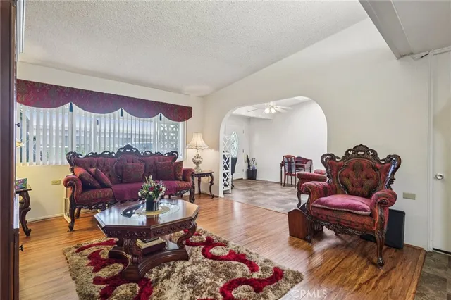 $386,000 | 1181 Oakmont Road, Unit 197H, Seal Beach, CA 90740