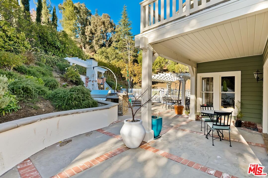 3827 Castle View Road Agoura Hills, CA 91301 - Photo 61 of 74