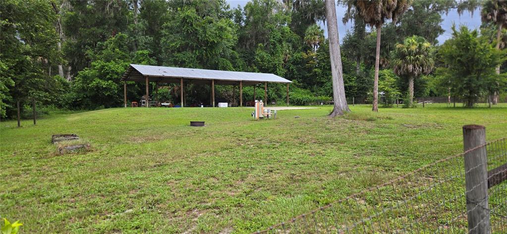 13930 Northeast 41st Terrace Anthony, FL 32617 - Photo 2 of 2