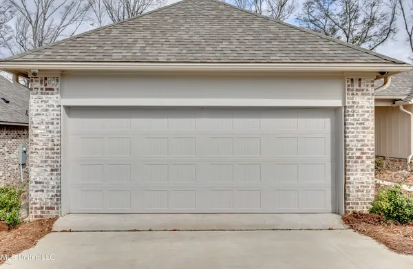 $389,999 | 212 Birch Lane, Unit LOT 25, Canton, MS 39046