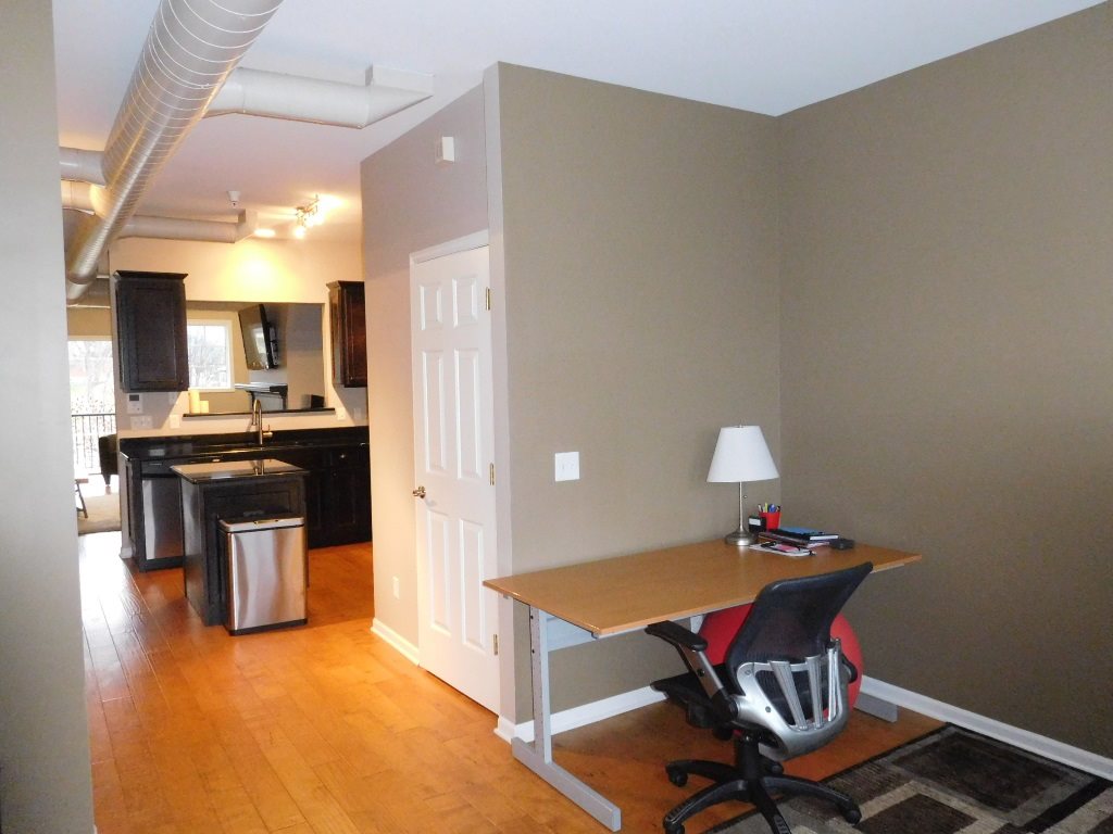 194 Mill Street Rochester, MI 48307 - Photo 19 of 48 31352313-18.JPG