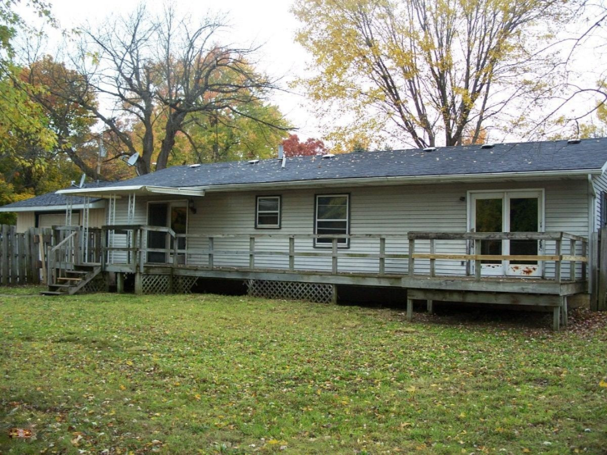 603 Merrick Street Belding, MI 48809 - Photo 2 of 10 10-30-16 (10)