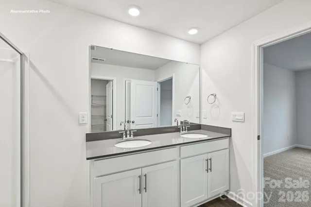 $381,090 | 764 14th Ave Court Northeast, Hickory, NC 28601