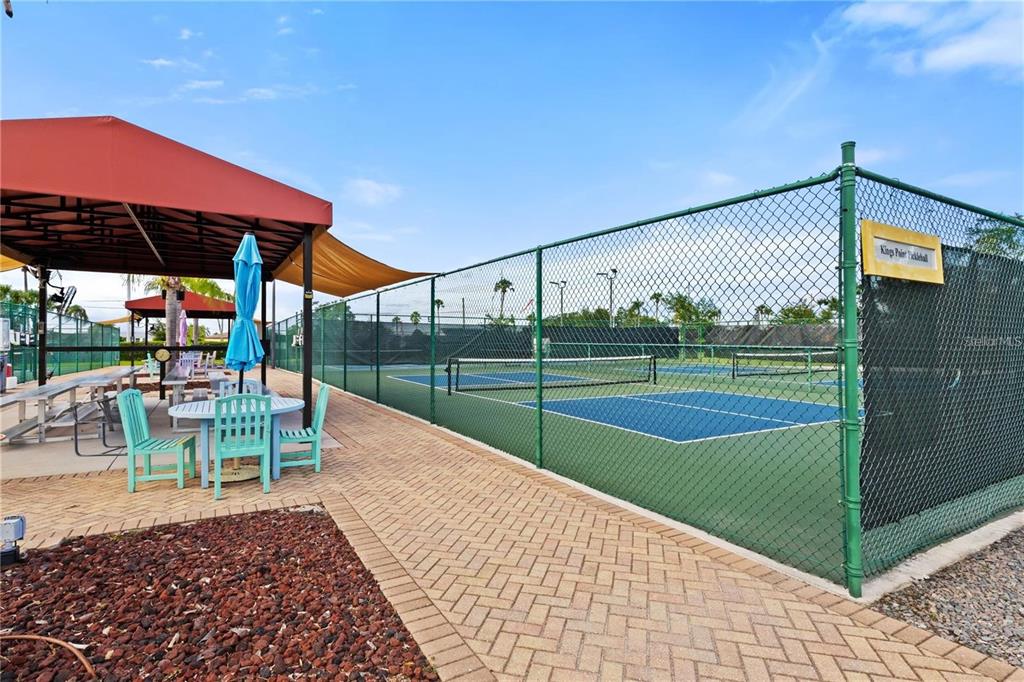 409 Feltham Trail, Unit B Sun City Center, FL 33573 - Photo 25 of 34 a view of a child park