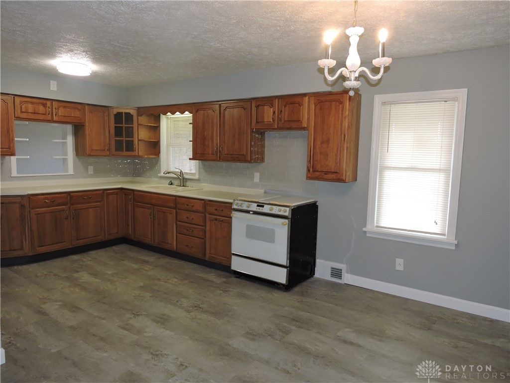 3243 Clear Springs Road Spring Valley, OH 45370 - Photo 21 of 36