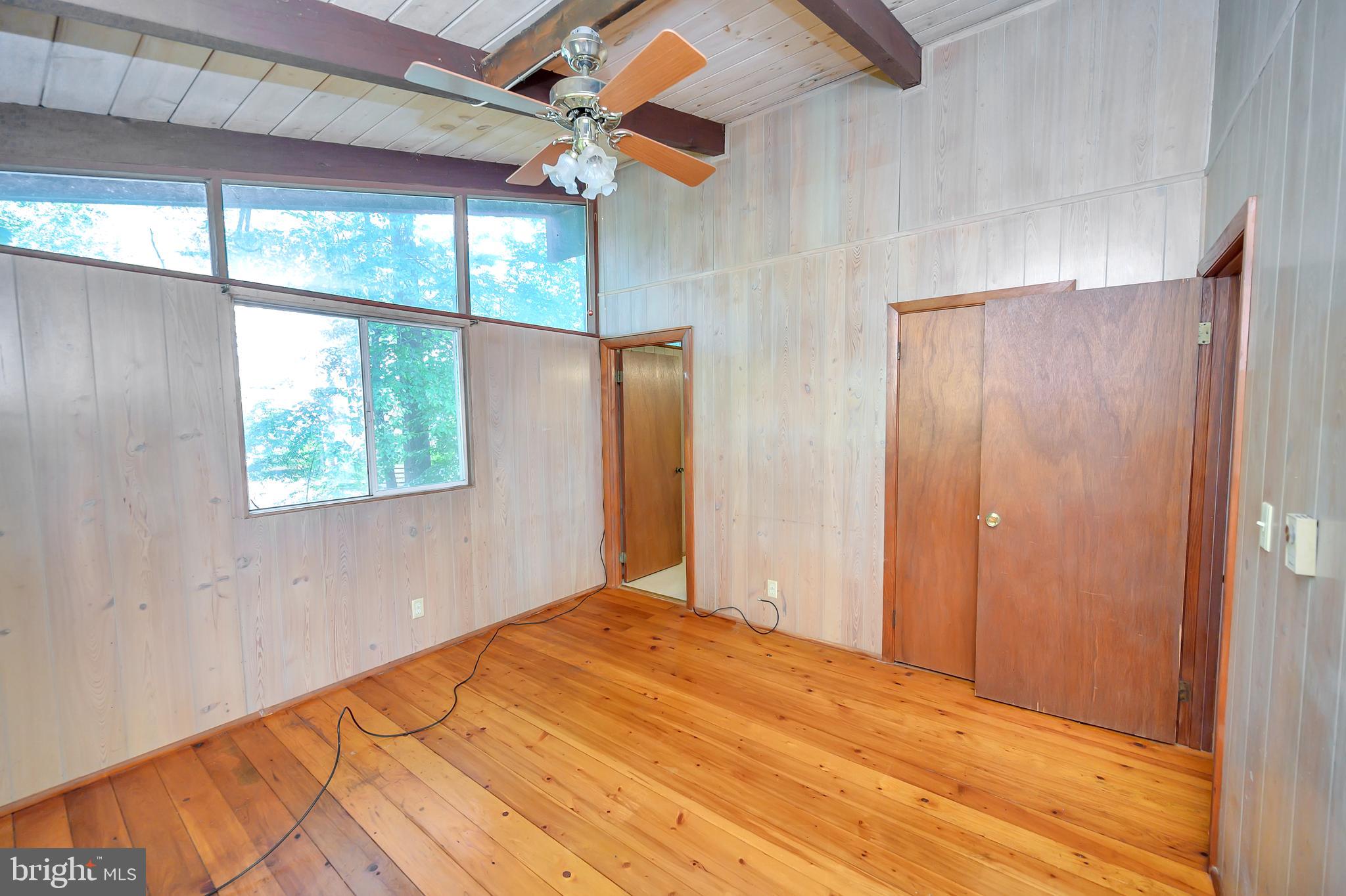 127 Greenspring Road Locust Grove, VA 22508 - Photo 20 of 39 Primary bedroom on main level