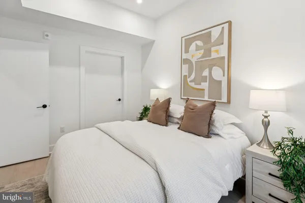 $2,040 | 20-30 West Allens Lane, Unit 310, Philadelphia, PA 19119